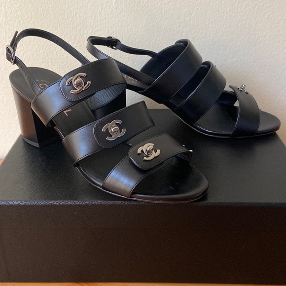 CHANEL Shoes - Chanel Calfskin Black Sandals Size 40